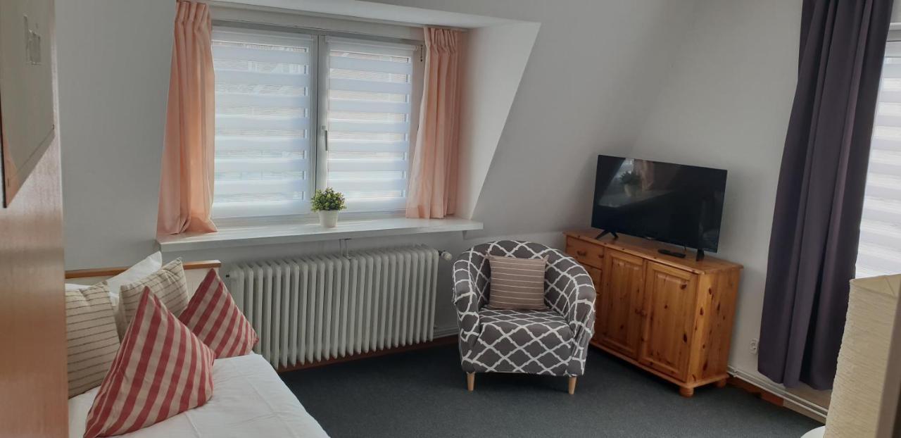 Seeburg 3*