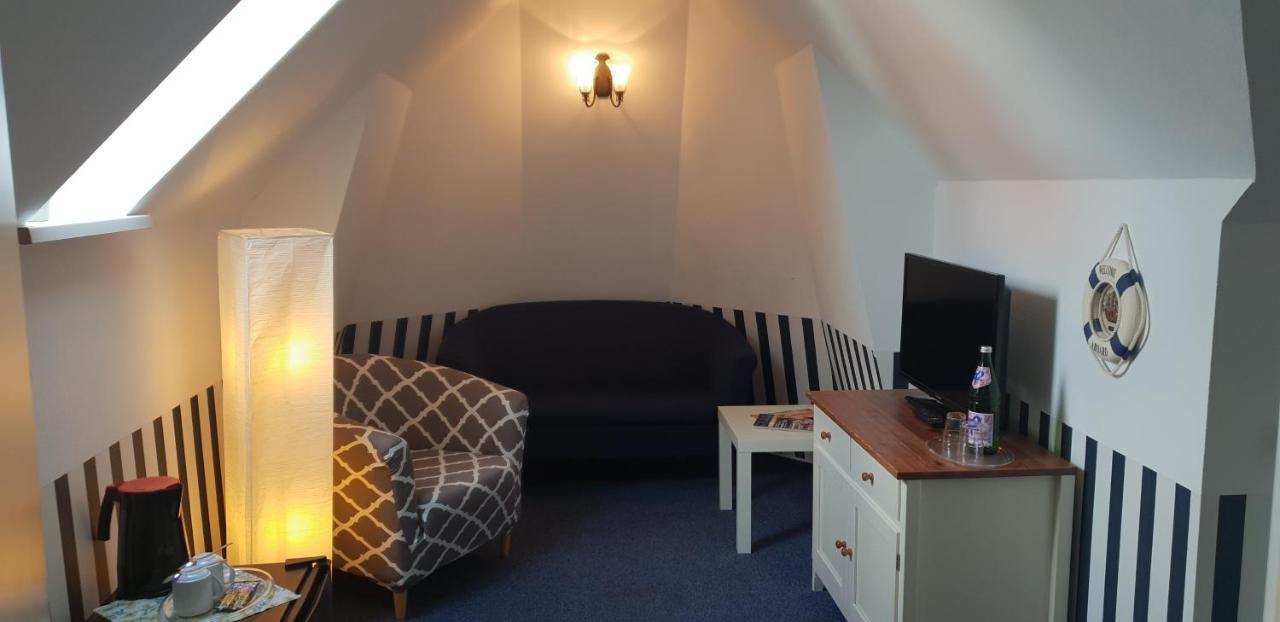 Seeburg 3*